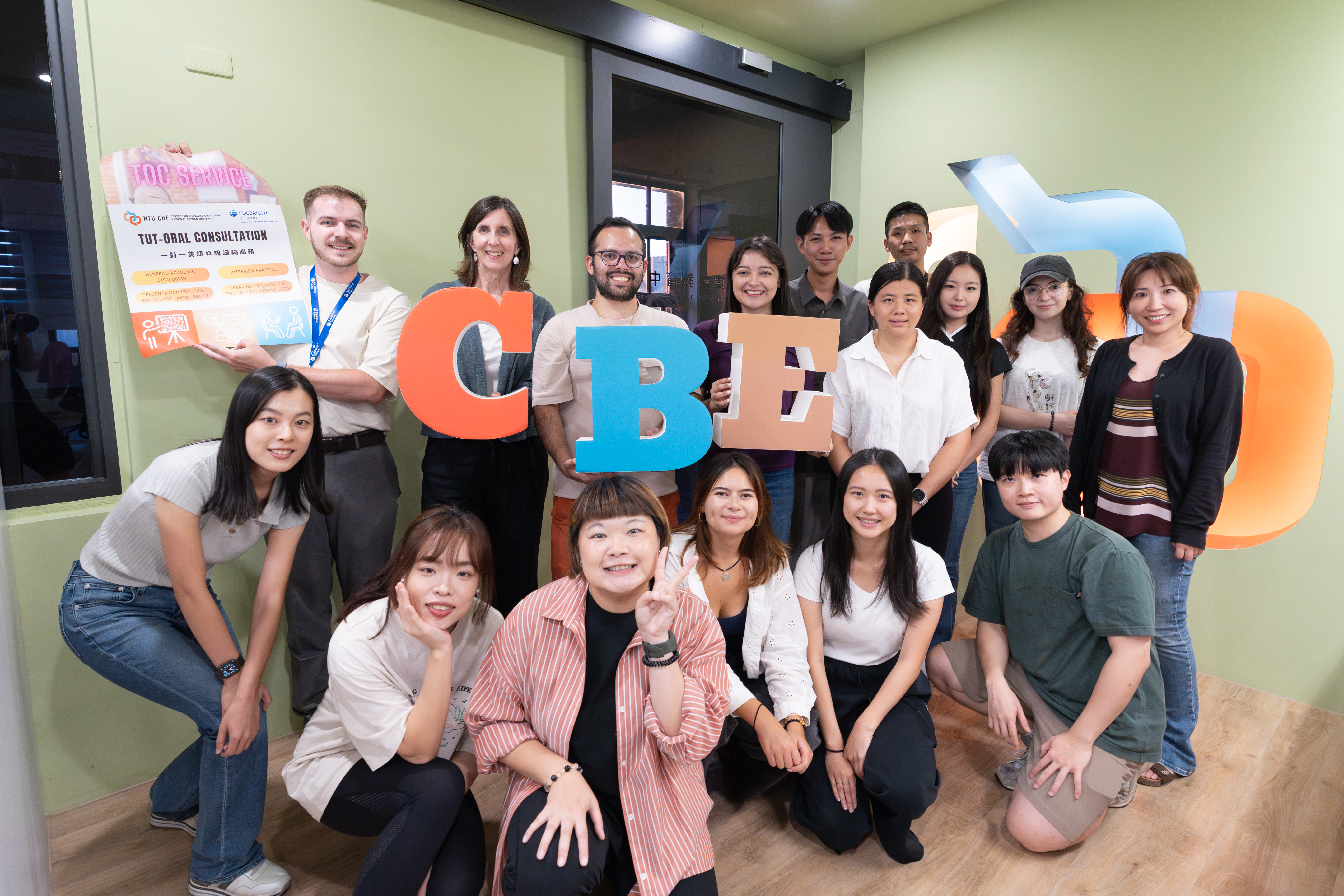 臺大口說諮詢輔導員經驗分享 Tut-Oral Consultant Sharing